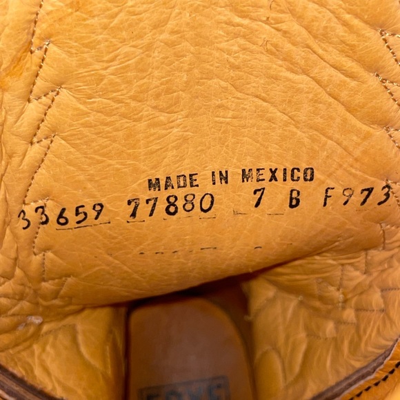 Lady's Frye cowboy boots. - Picture 5 of 5